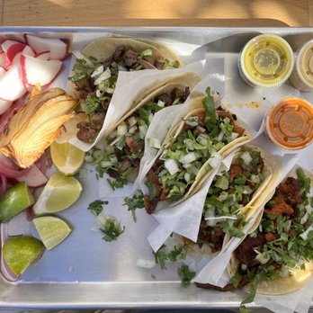 Tacos el Diablo - Carne asada and al pastor tacos, delicious! - Tacos Near Me - Oxnard, California Tacos el Diablo - Carne asada and al pastor tacos, delicious! - Tacos Near Me - Oxnard, California
