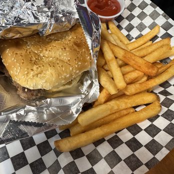Burger Bro's - Classic Burger - Mexican Near Me - Albuquerque, New Mexico