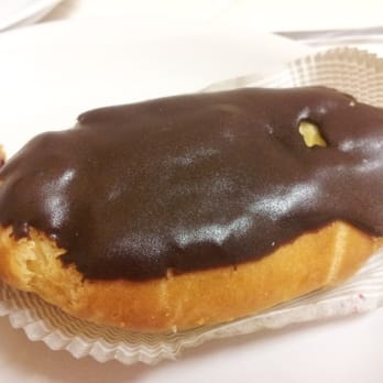 Kelly's French Bakery - Eclair - Bakeries Near Me - Santa Cruz, California Kelly's French Bakery - Eclair - Bakeries Near Me - Santa Cruz, California