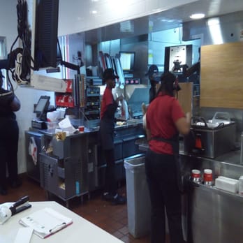 Wendy's - Burgers Near Me - Sunrise, Florida