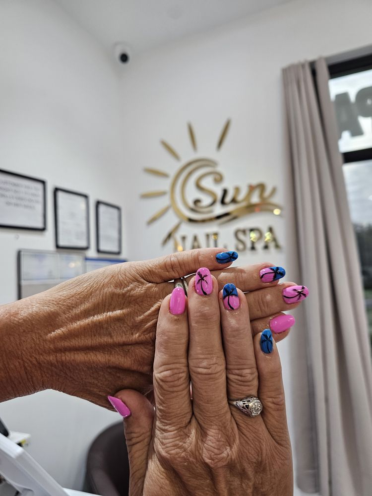 Sun Nail Spa Logo
