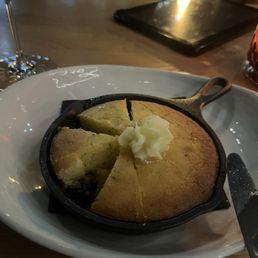 Cornbread (complimentary)