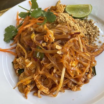 Rose Garden Uptown - 41. Pad Thai - Thai Near Me - Oakland, California