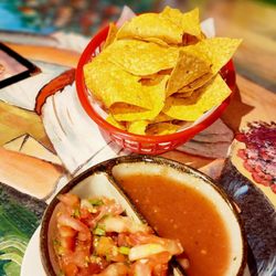 Margarita's - CHIPS & SALSA