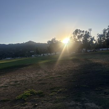 Rose Bowl Loop Track - Parks Near Me - Pasadena, California Rose Bowl Loop Track - Parks Near Me - Pasadena, California