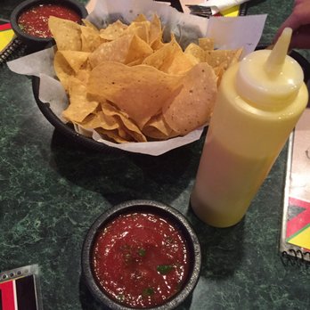 El Sombrero - Served chips and salsa when you are seated. Put the butter in your salsa, trust me! - Mexican Near Me - Longview, Texas El Sombrero - Served chips and salsa when you are seated. Put the butter in your salsa, trust me! - Mexican Near Me - Longview, Texas