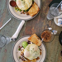 Skillets! Skillets!