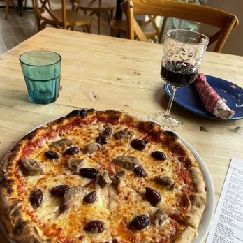 Pizza Lovers Bistro - First day - Pizza Near Me - Weston, Florida Pizza Lovers Bistro - First day - Pizza Near Me - Weston, Florida