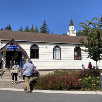 Kawartha Dairy - Summer 2025 - Ice Cream & Frozen Yogurt Near Me - Britannia beach, British Columbia