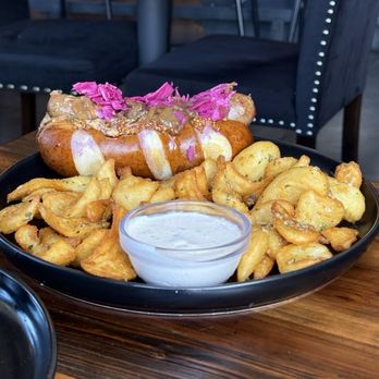 Edelweiss Pizza Pub Pastries - Beer Braised Bratwurst with Belgian fries - Austrian Near Me - Reno, Nevada Edelweiss Pizza Pub Pastries - Beer Braised Bratwurst with Belgian fries - Austrian Near Me - Reno, Nevada