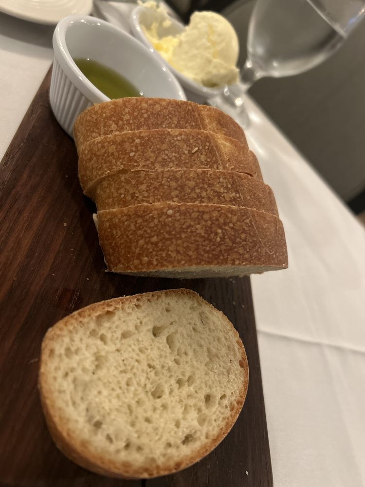 TESTO’S RESTAURANT AND BANQUETS - Updated September 2025 - 10 Photos ...