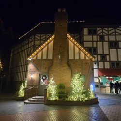 Busch Gardens Williamsburg - Squire's Grille