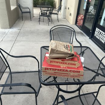Jet's Pizza - Seating outside - Pizza Near Me - Tempe, Arizona