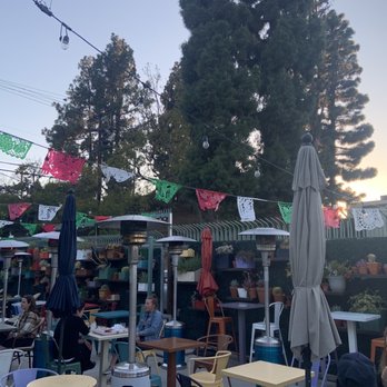 Roadside Taco - Outside view - Tacos Near Me - Studio City, California Roadside Taco - Outside view - Tacos Near Me - Studio City, California