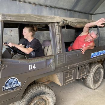 Kualoa Ranch - Tours Near Me - Kaneohe, Hawaii