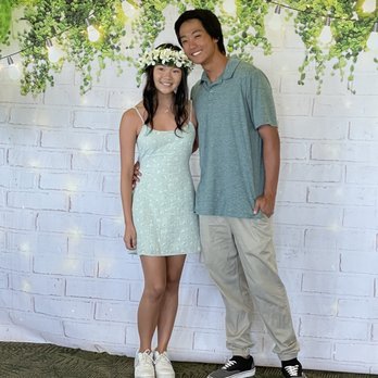 Pearl at Kalauao - We had space for a backdrop, too. We also had tables for a candy bar, memorial and cake, along with 3 easels, all provided by PCC. - Golf Near Me - Aiea, Hawaii