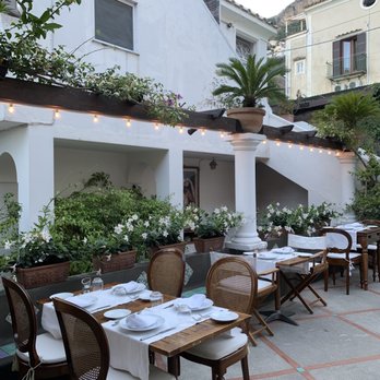 Max - Outdoor - Italian Near Me - Positano, SA Max - Outdoor - Italian Near Me - Positano, SA