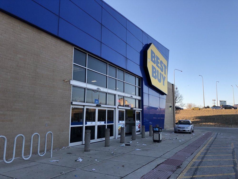 BEST BUY CLOSED 20 Photos & 78 Reviews 3262 W Belmont Ave