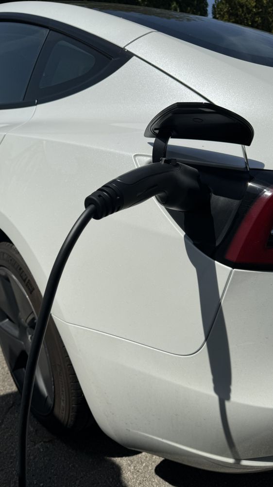 Slide of The Car Charger Guy