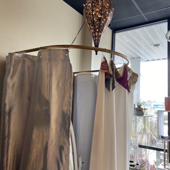 The Vibe at Grinders - Dressing room - Spiritual Shop Near Me - Wilmington, North Carolina The Vibe at Grinders - Dressing room - Spiritual Shop Near Me - Wilmington, North Carolina