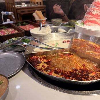 Four Seasons Tea House Hot Pot - Hot Pot Near Me - Mountain View, California Four Seasons Tea House Hot Pot - Hot Pot Near Me - Mountain View, California