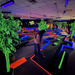 Glow Putt Mini Golf