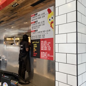 Dave's Hot Chicken - Chicken Shop Near Me - Toronto, Ontario
