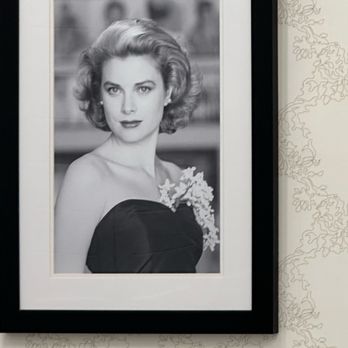 Drybar - Bakersfield - Classic Photos Set the Mood, and Provide Suggestions - Blow Dry/Out Services Near Me - Bakersfield, California Drybar - Bakersfield - Classic Photos Set the Mood, and Provide Suggestions - Blow Dry/Out Services Near Me - Bakersfield, California