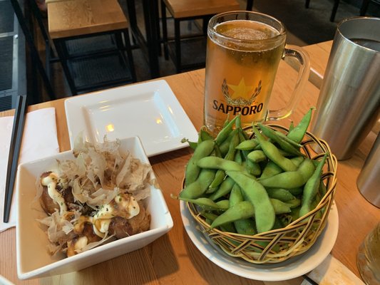 KINTON RAMEN SQUARE-VICTORIA by null