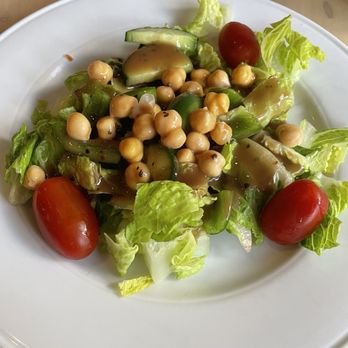 Meza - Garden Salad - Mediterranean Near Me - Orlando, Florida Meza - Garden Salad - Mediterranean Near Me - Orlando, Florida