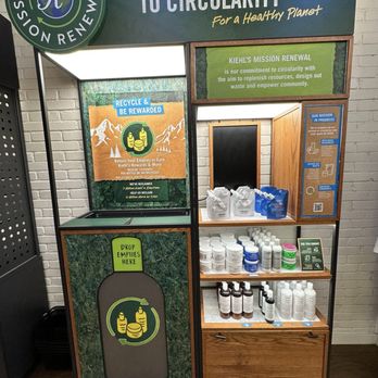 Kiehl's Since 1851 - Cosmetics & Beauty Supply Near Me - Berkeley, California