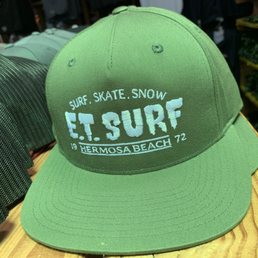 ET SURF - Updated September 2025 - 148 Photos & 226 Reviews