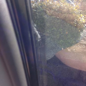 JB's Mobile Tinting - Glue left under glass from second "attempt" - Auto Detailing Near Me - Portland, Oregon JB's Mobile Tinting - Glue left under glass from second "attempt" - Auto Detailing Near Me - Portland, Oregon