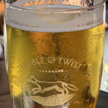 Noble Twist Taphouse - Helles Lager - Pizza Near Me - Saugatuck, Michigan