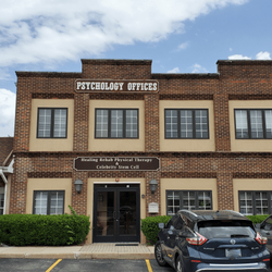 Healing Rehab Physical Therapy - Healing Rehab Physical Therapy, S.C. building and entrance