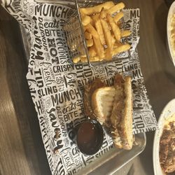 Metro Grill and Bar - Tennessee panini
