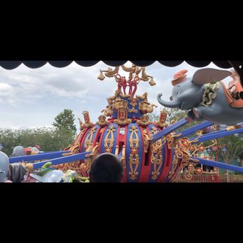 Dumbo The Flying Elephant - Amusement Parks Near Me - Orlando, Florida