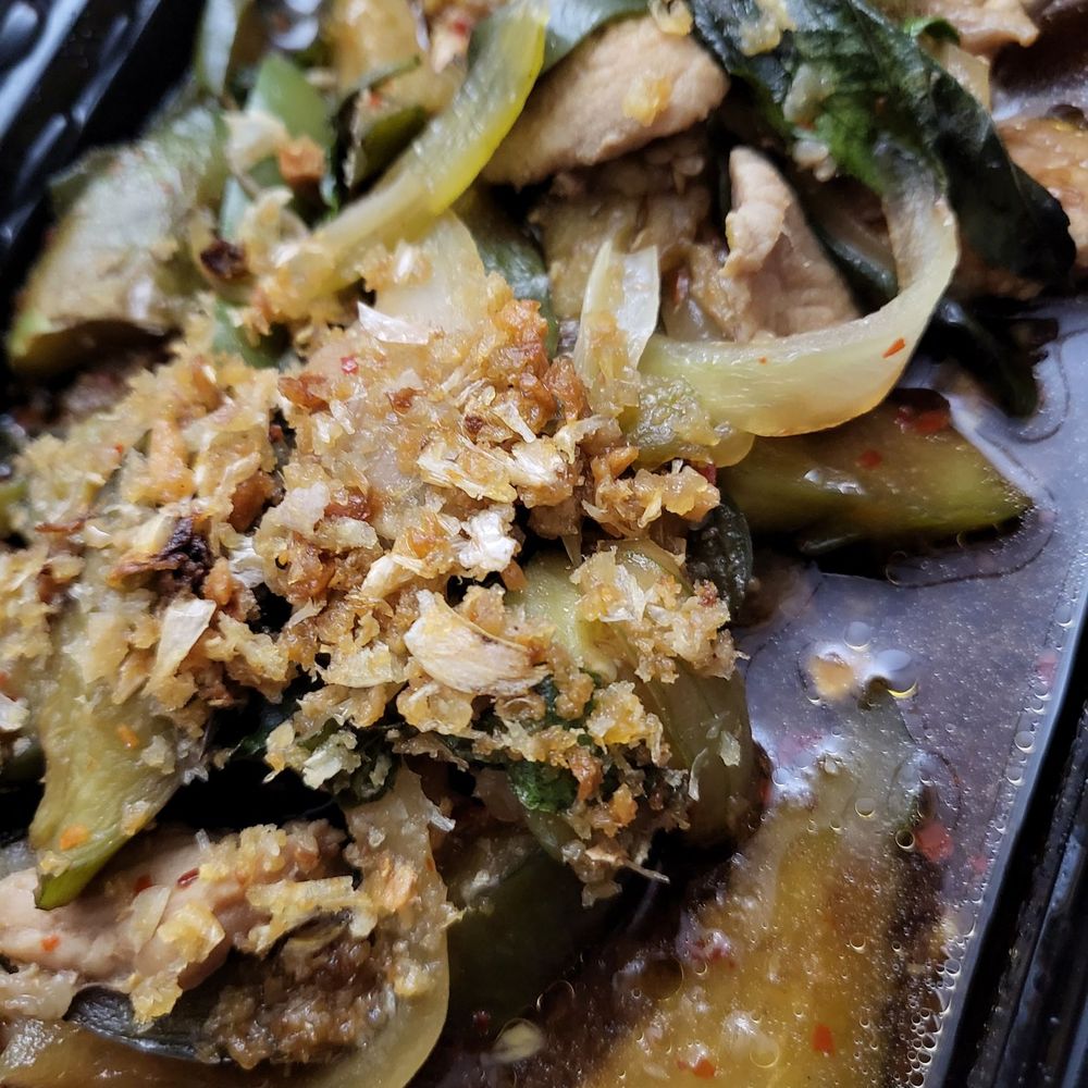 Red Elephant - Eggplant with pork. YUM. - Thai Near Me - Honolulu, Hawaii Red Elephant - Eggplant with pork. YUM. - Thai Near Me - Honolulu, Hawaii