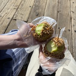 Mother Stearns Candy - Caramel with Peanuts Apple