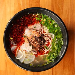 Tangy Noodle - (Lanzhou)Beef Noodle Soup (Spicy)