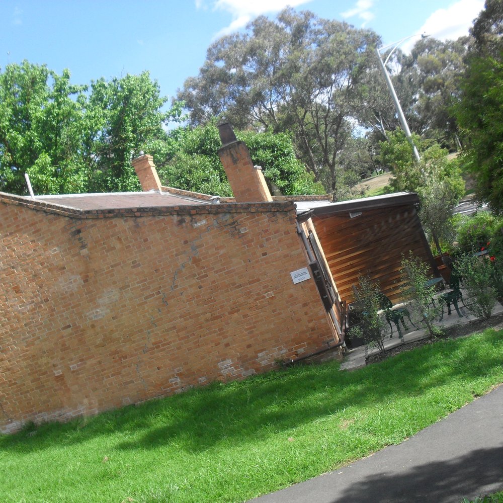 Shillinglaw Cafe & Restaurant - Cafes Near Me - Eltham, VIC