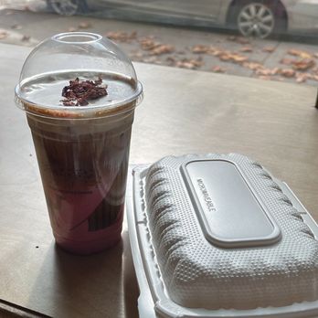 Delah Coffee - Desserts Near Me - Oakland, California
