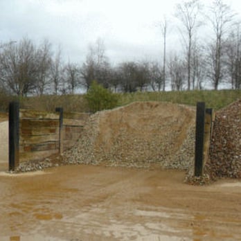 Waveney Grab Hire - Aggregate deliveries. - Snow Removal Near Me - Diss, NFK
