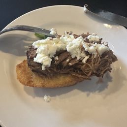 Braised Short Rib Crustini Braised Short Rib Crustini