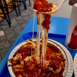 Tommy's Subs - Pizza Fries