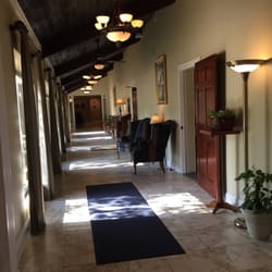 Hillcrest Funeral Home - Entree way
