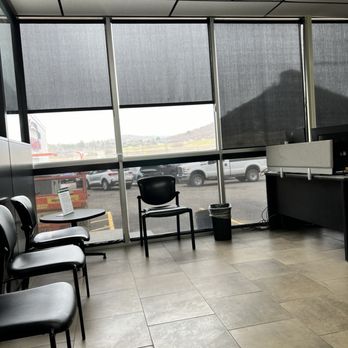 Enterprise Rent-A-Car - Inside waiting area - Car Rental Near Me - Castle Rock, Colorado Enterprise Rent-A-Car - Inside waiting area - Car Rental Near Me - Castle Rock, Colorado