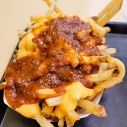 Brighton Hot Dog Shoppe - Chili cheese fries