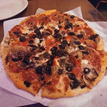 Waterfront Pizza - #5 pepperoni, mushroom and olives. Firm bottom crust and great flavor. - Pizza Near Me - Port Townsend, Washington Waterfront Pizza - #5 pepperoni, mushroom and olives. Firm bottom crust and great flavor. - Pizza Near Me - Port Townsend, Washington