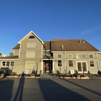 Bunker Seafood and Spirits - Outside looks like an Inn. - Seafood Near Me - Birch Harbor, Maine